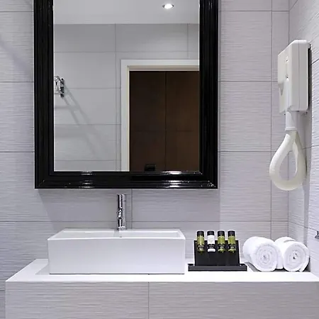Anaktorikon Boutique מלון 4*