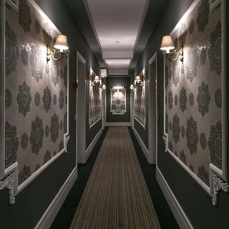 מלון Anaktorikon Boutique 4*